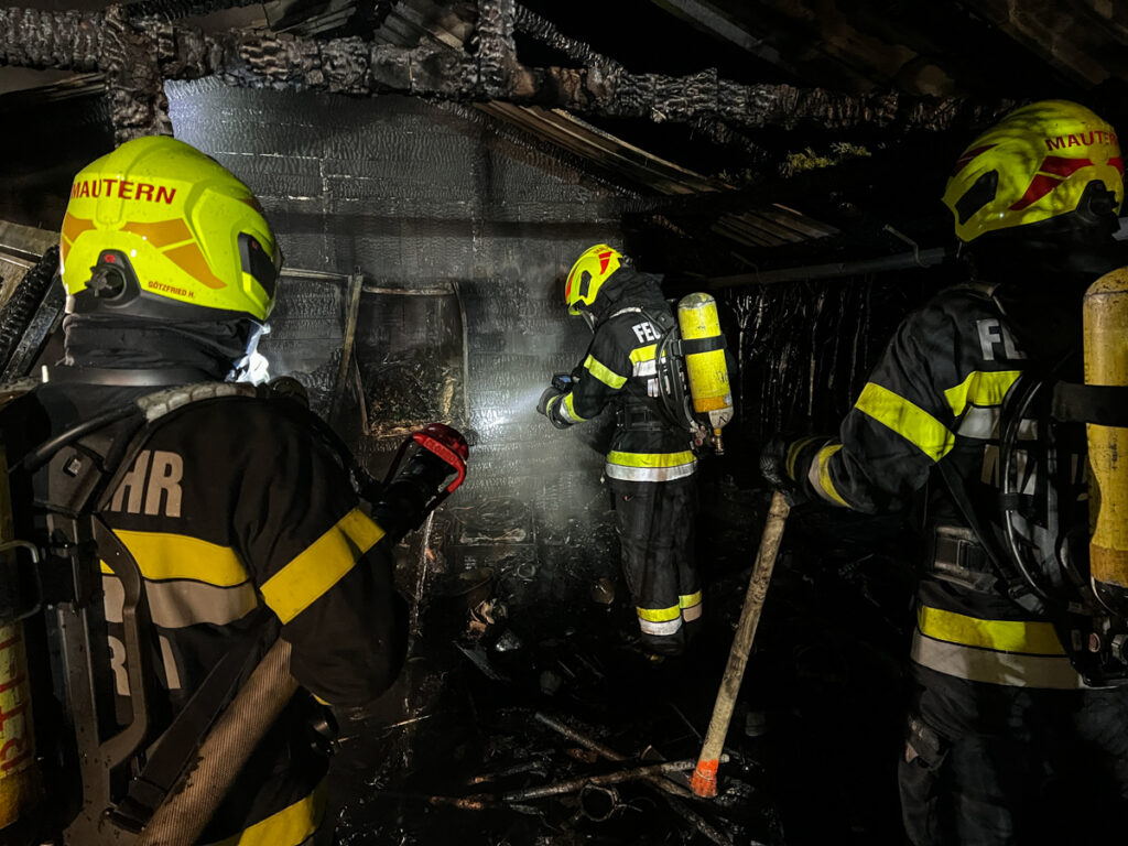 23.04.2024 | B05 – Hütte in Vollbrand